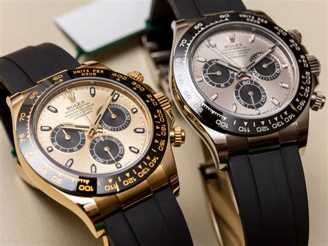 Rolex Cosmograph Daytona Watches In Gold With Oysterflex 